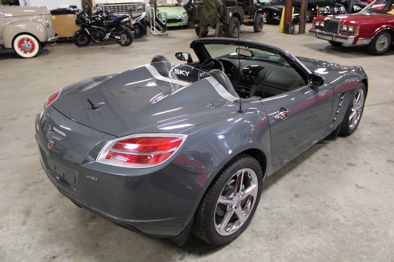 Used 2009 Saturn Sky Red Line RWD image 33