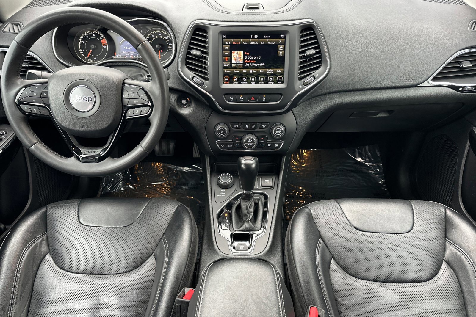 Used 2023 Jeep Cherokee Altitude Lux image 13