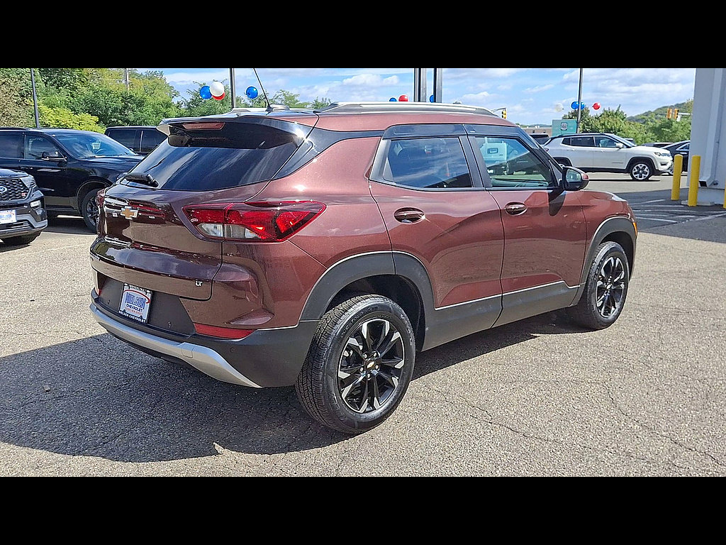 Certified 2023 Chevrolet TrailBlazer LT w/ Convenience Package AWD/4WD image 8