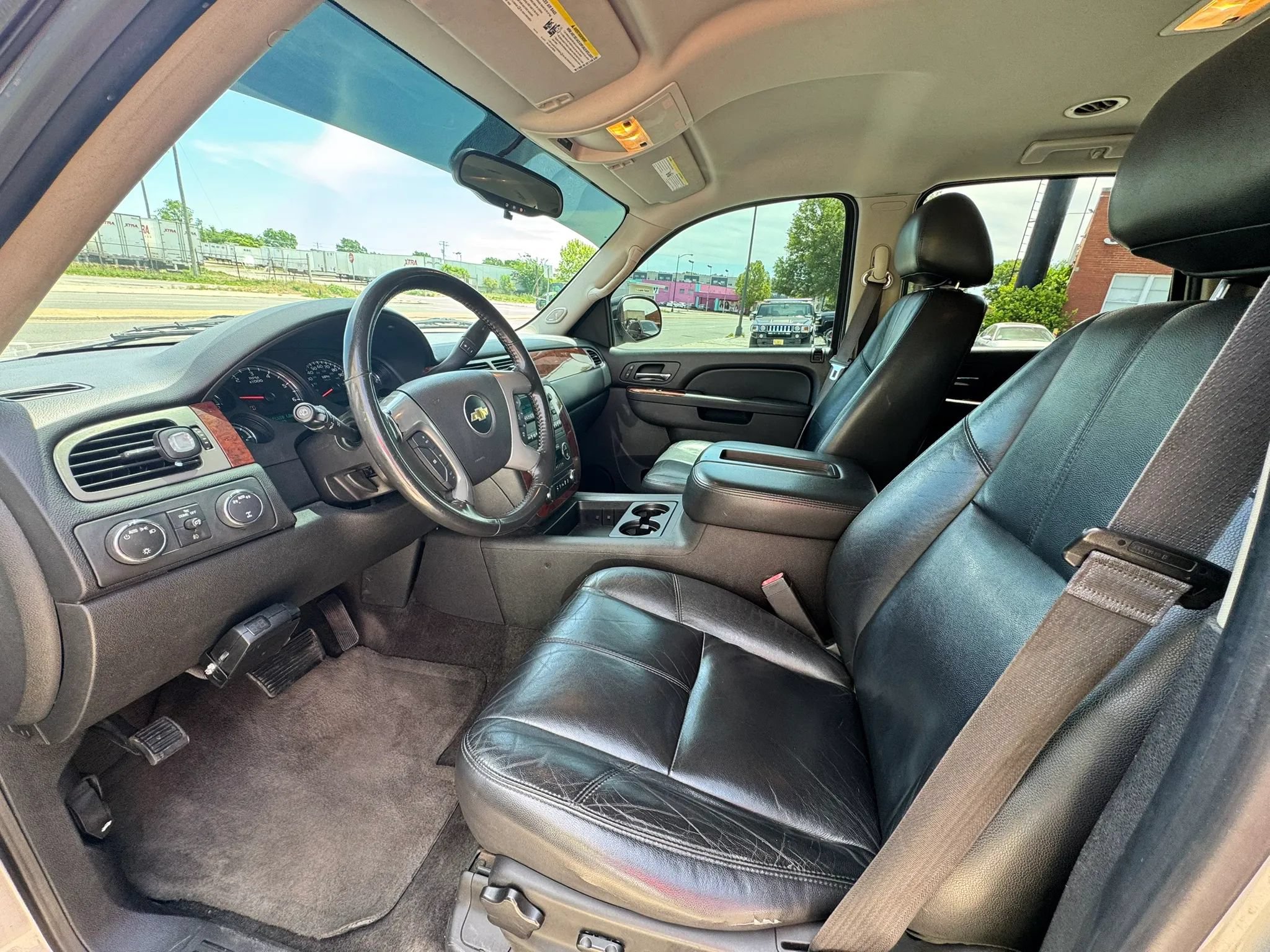 Used 2013 Chevrolet Tahoe LT AWD/4WD image 12