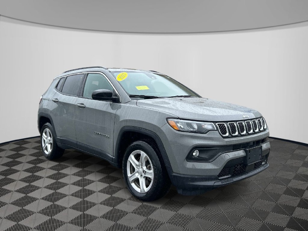 Certified 2023 Jeep Compass Latitude w/ Convenience Group AWD/4WD image 7