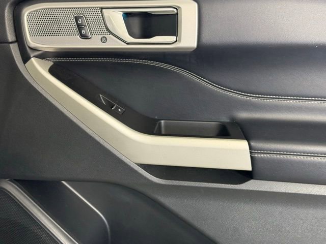 Used 2021 Ford Explorer Limited w/ Equipment Group 301A RWD image 30