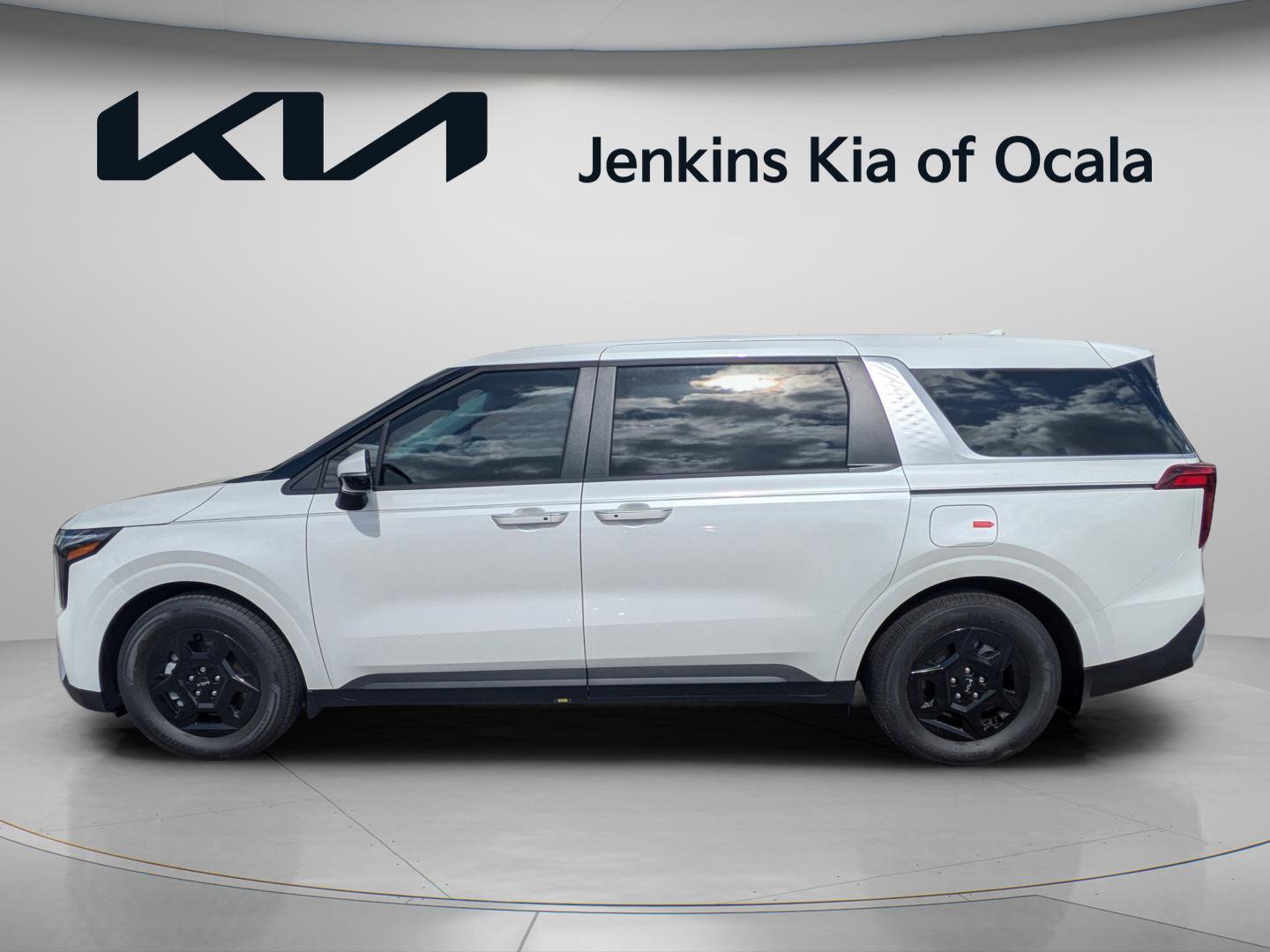 New 2026 Kia Carnival LX image 6