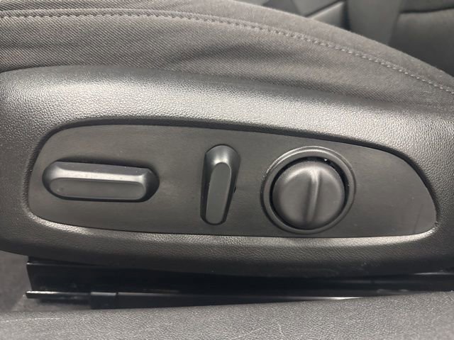 Used 2021 Chevrolet Malibu LT w/ Sport Edition image 10