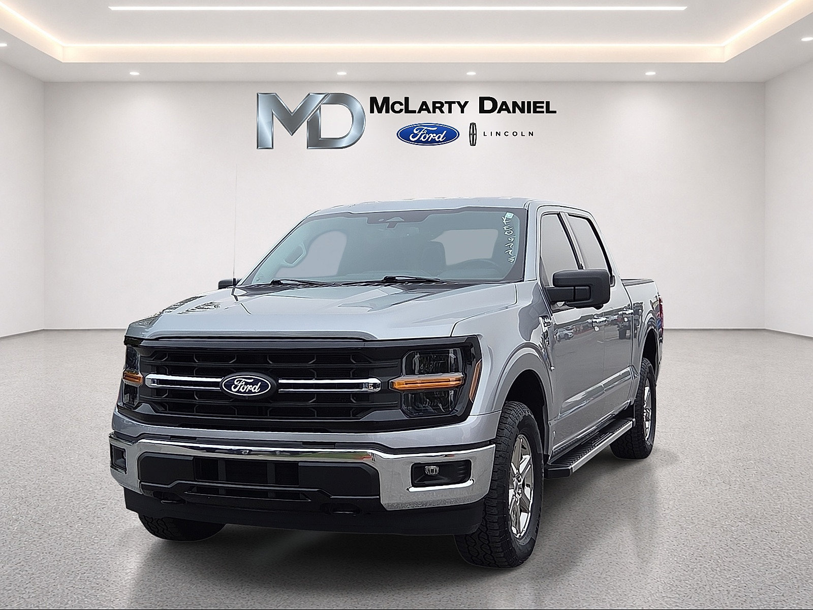 Certified 2024 Ford F150 XLT w/ Mobile Office Package AWD/4WD image 2