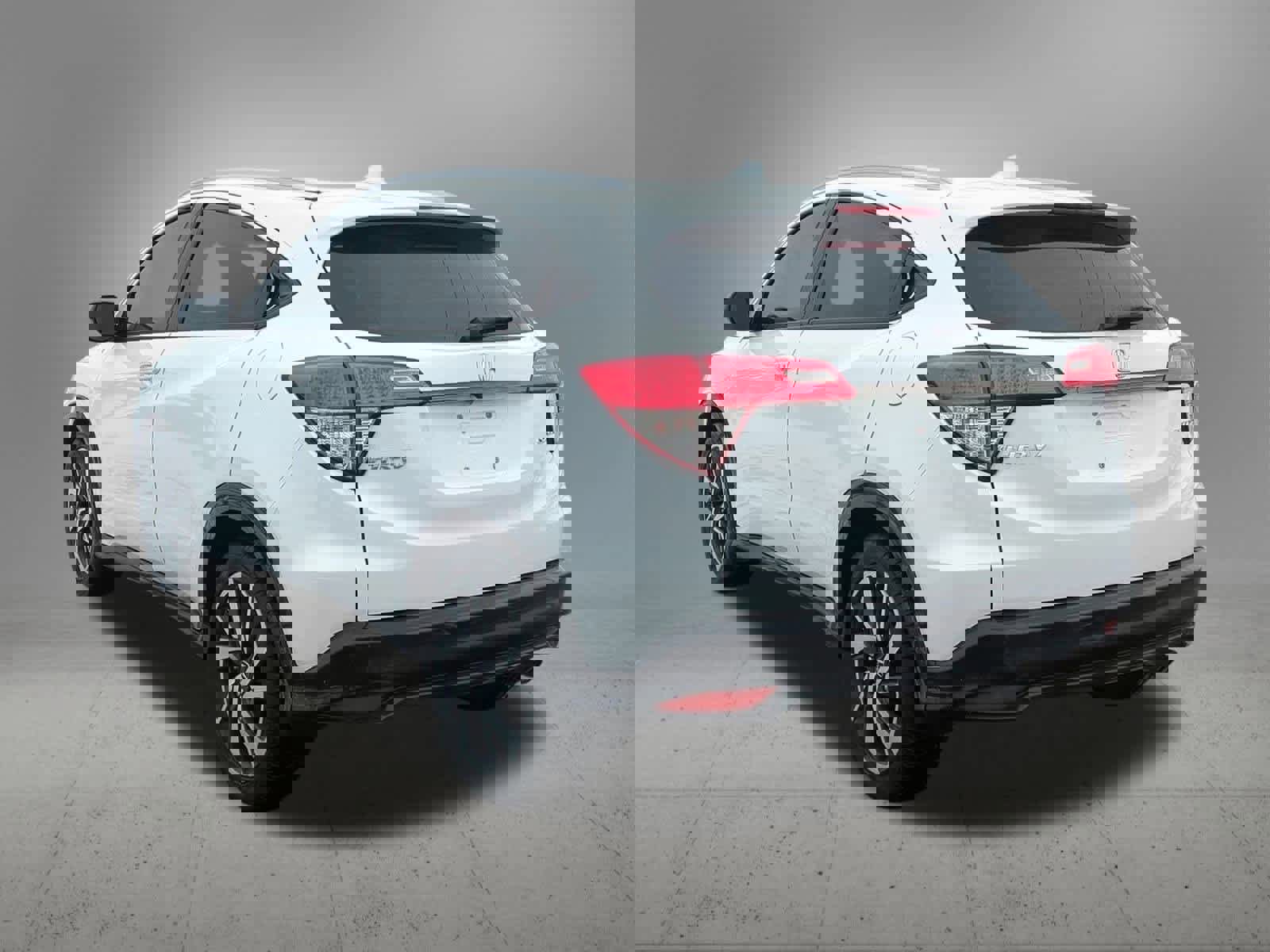 Used 2019 Honda HR-V Sport image 4