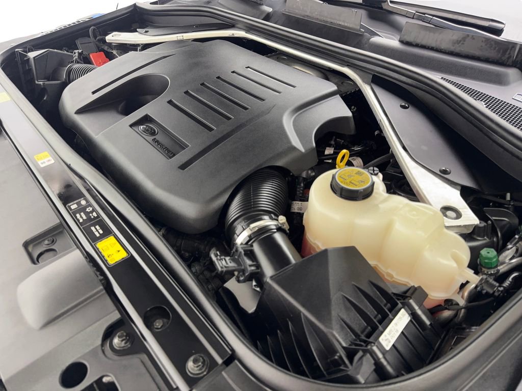 Used 2024 Land Rover Range Rover Sport SE image 71