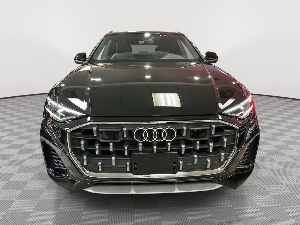 Used 2025 Audi Q8 Premium w/ Convenience Package AWD/4WD image 5