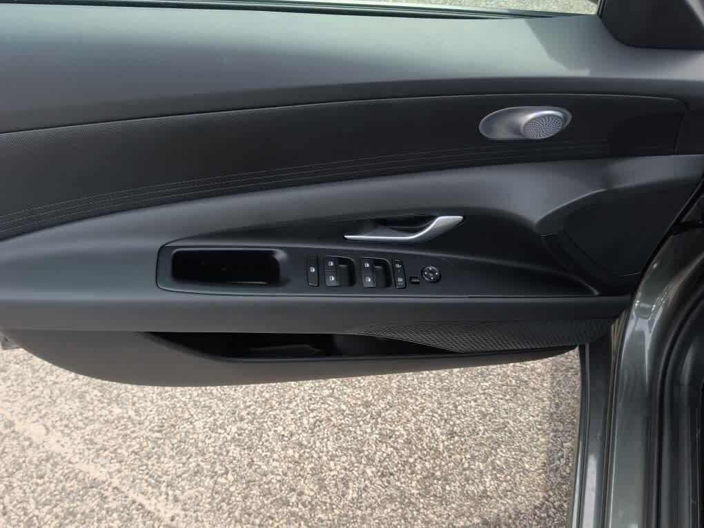 New 2026 Hyundai Elantra SE FWD image 20