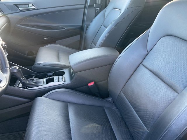 Used 2018 Hyundai Tucson Limited w/ Ultimate Package 02 image 8