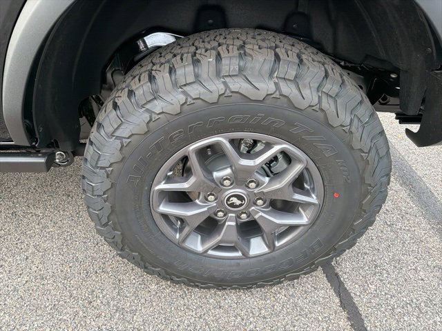 New 2025 Ford Bronco Badlands image 6