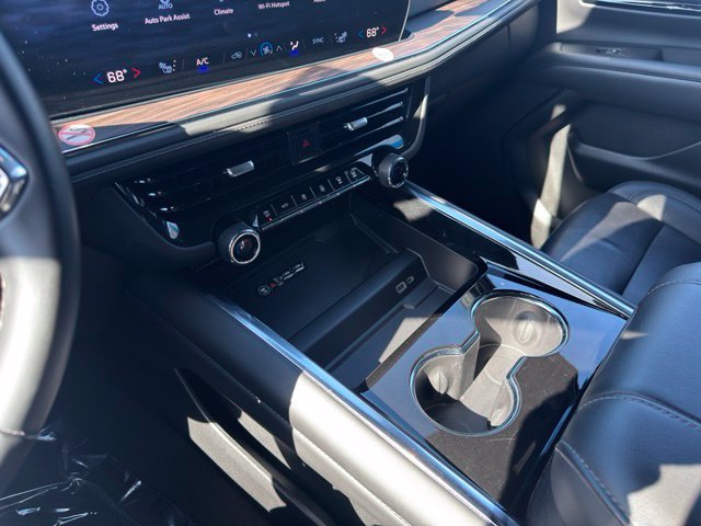 Certified 2025 Chevrolet Tahoe LT AWD/4WD image 22