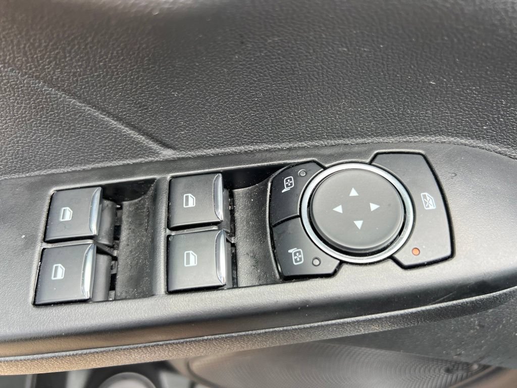 Used 2025 Ford Escape ST-Line w/ Equipment Group 301A FWD image 25