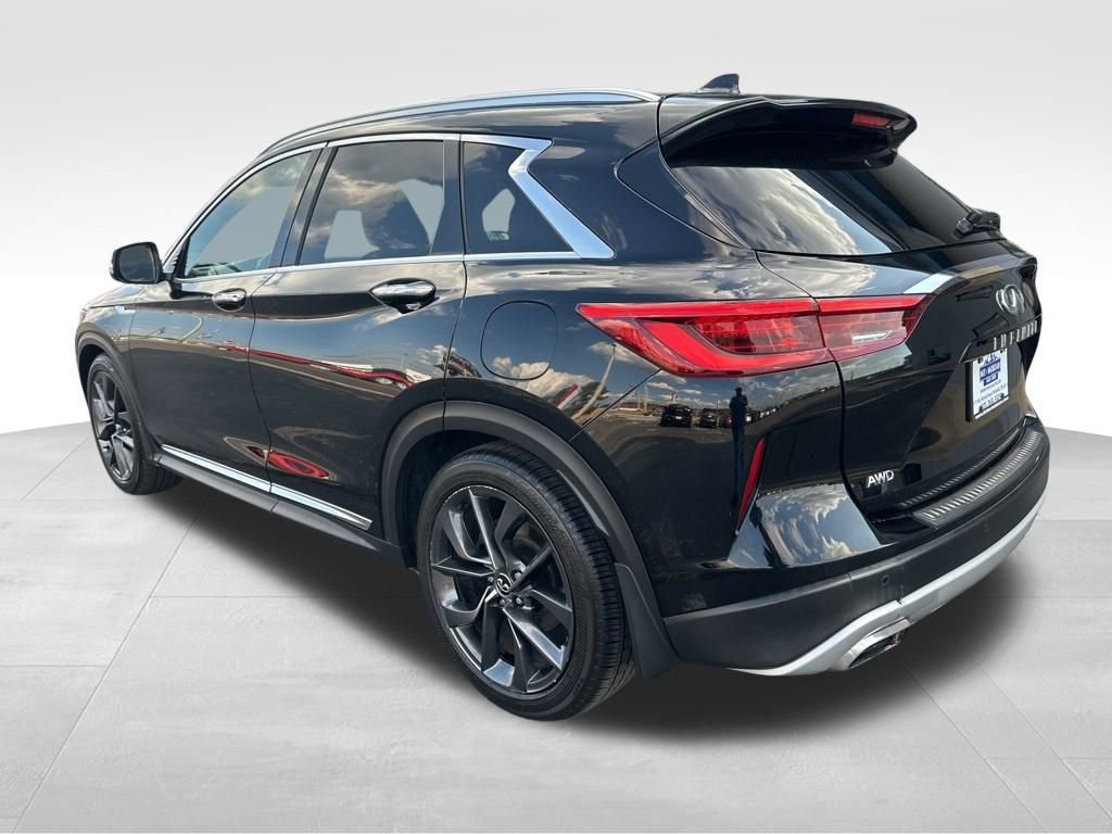 Used 2019 INFINITI QX50 Essential w/ Sensory Package image 32