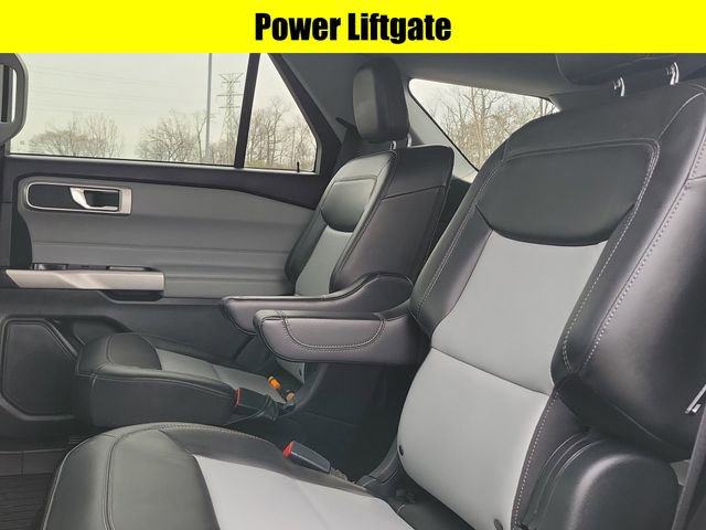 Used 2022 Ford Explorer XLT w/ Equipment Group 202A image 25