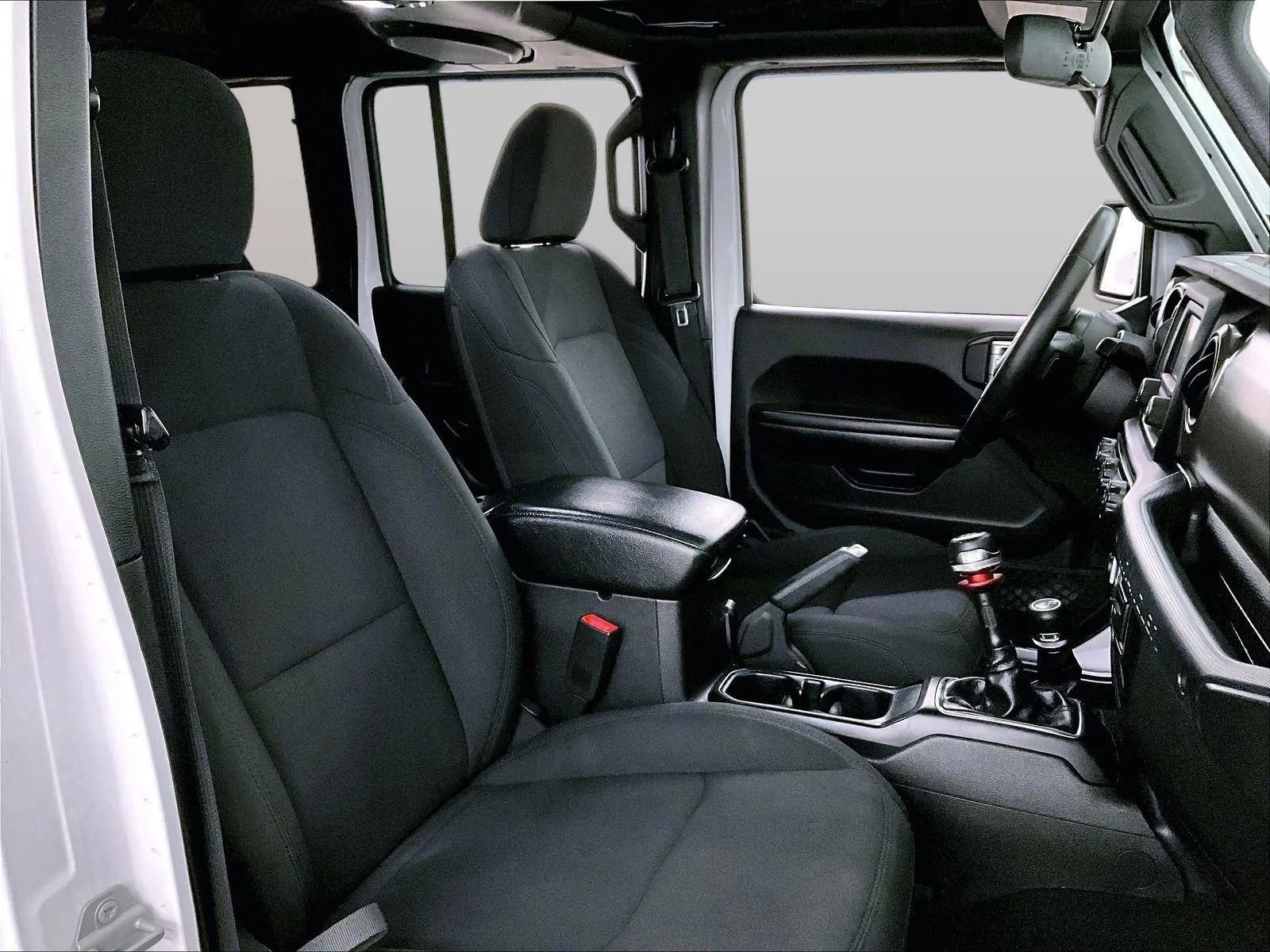 Used 2018 Jeep Wrangler Unlimited Sport S image 7