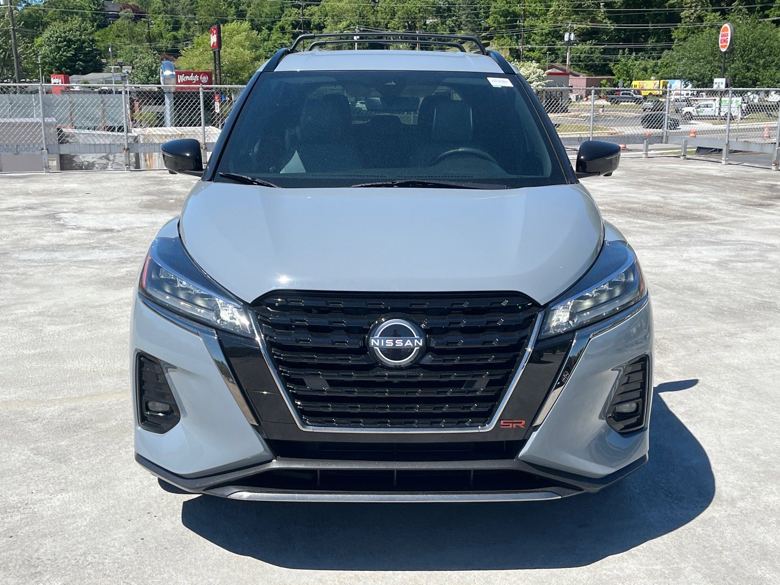 Used 2024 Nissan Kicks SR w/ SR Premium Package FWD image 5