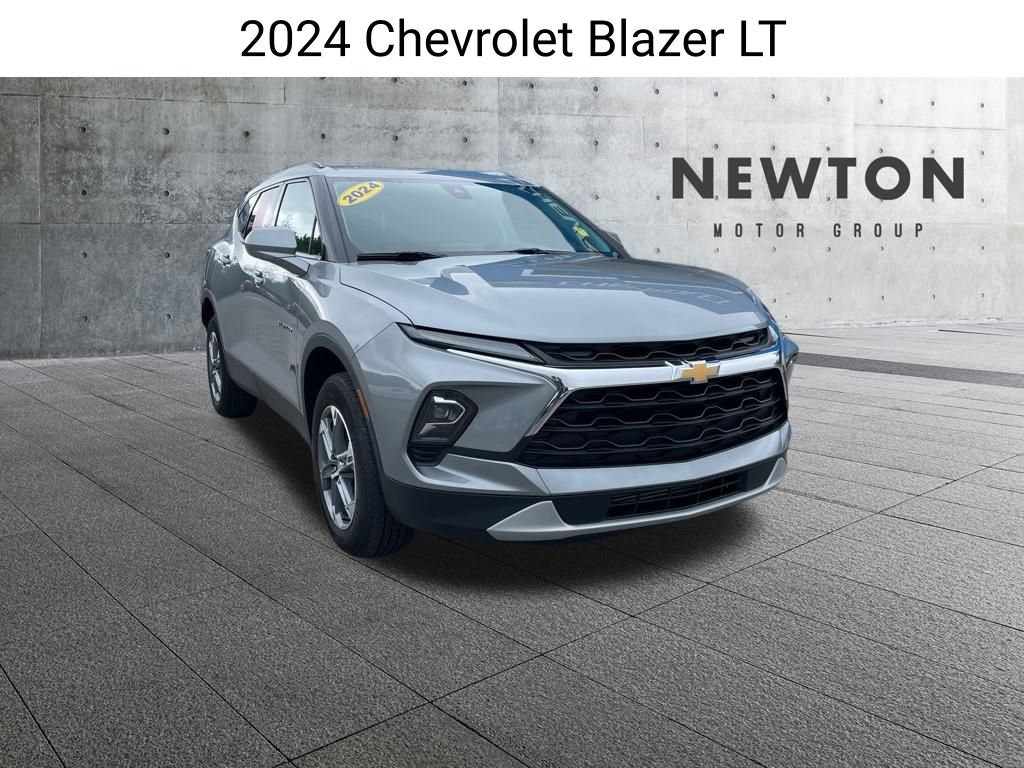 Used 2024 Chevrolet Blazer LT w/ Convenience Package