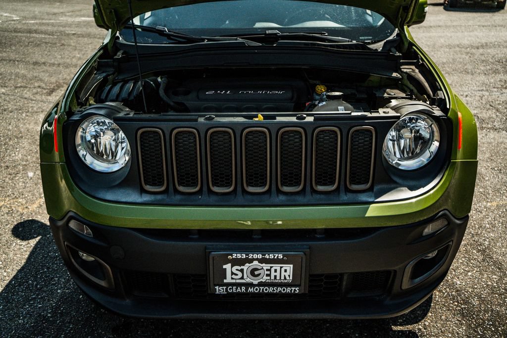 Used 2016 Jeep Renegade 75th Anniversary AWD/4WD image 39