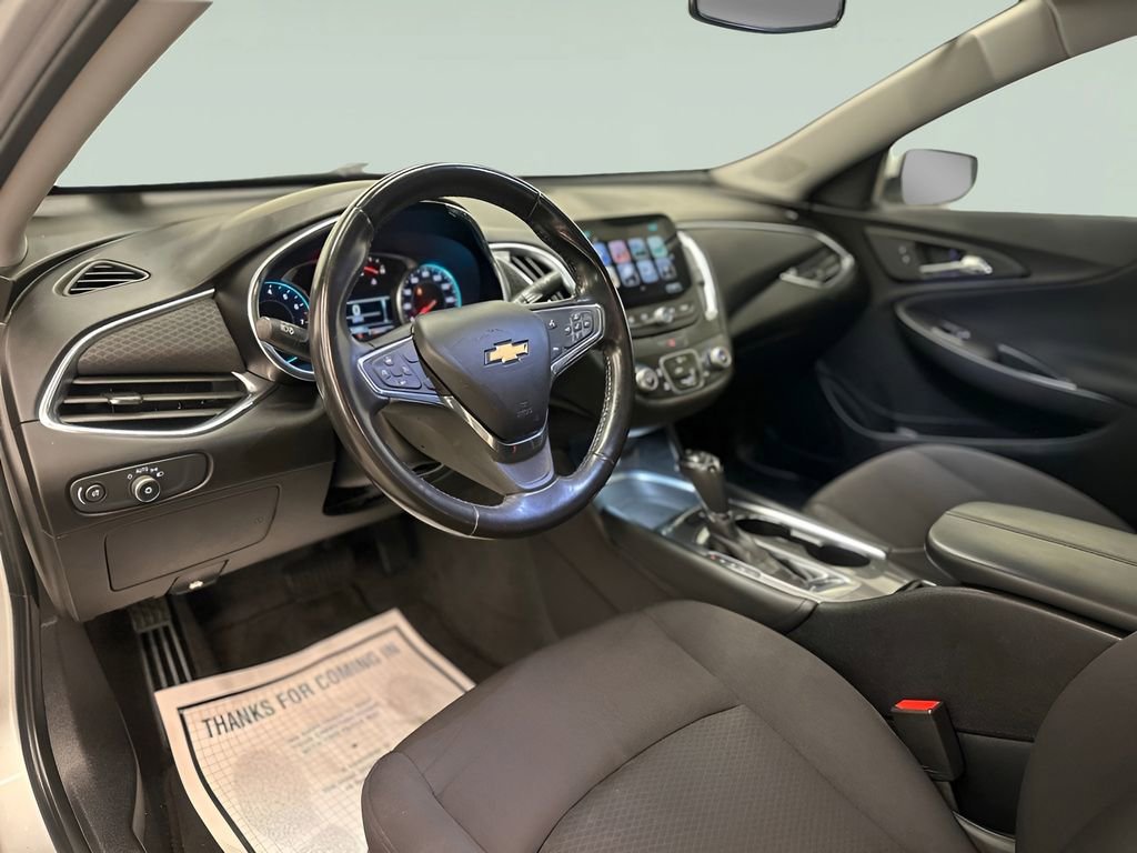 Certified 2018 Chevrolet Malibu LT image 19