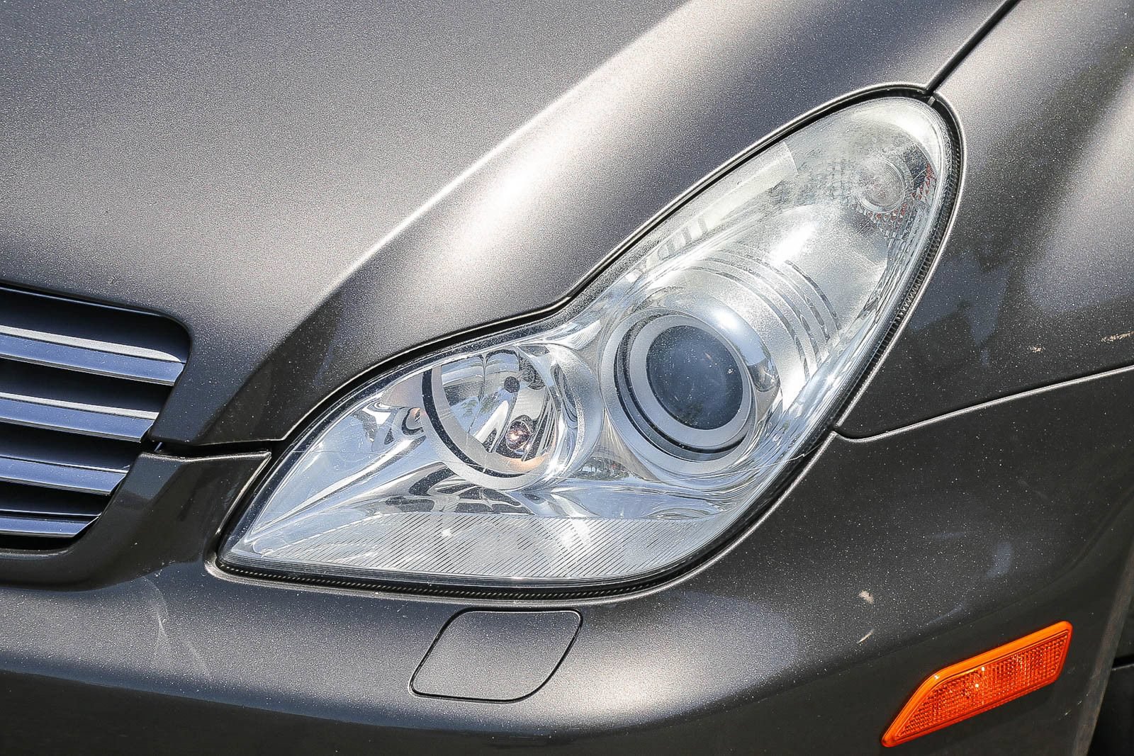 Used 2006 Mercedes-Benz CLS 500 image 7
