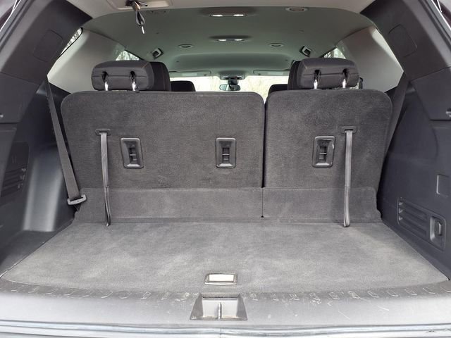 Used 2021 Chevrolet Traverse LT image 23