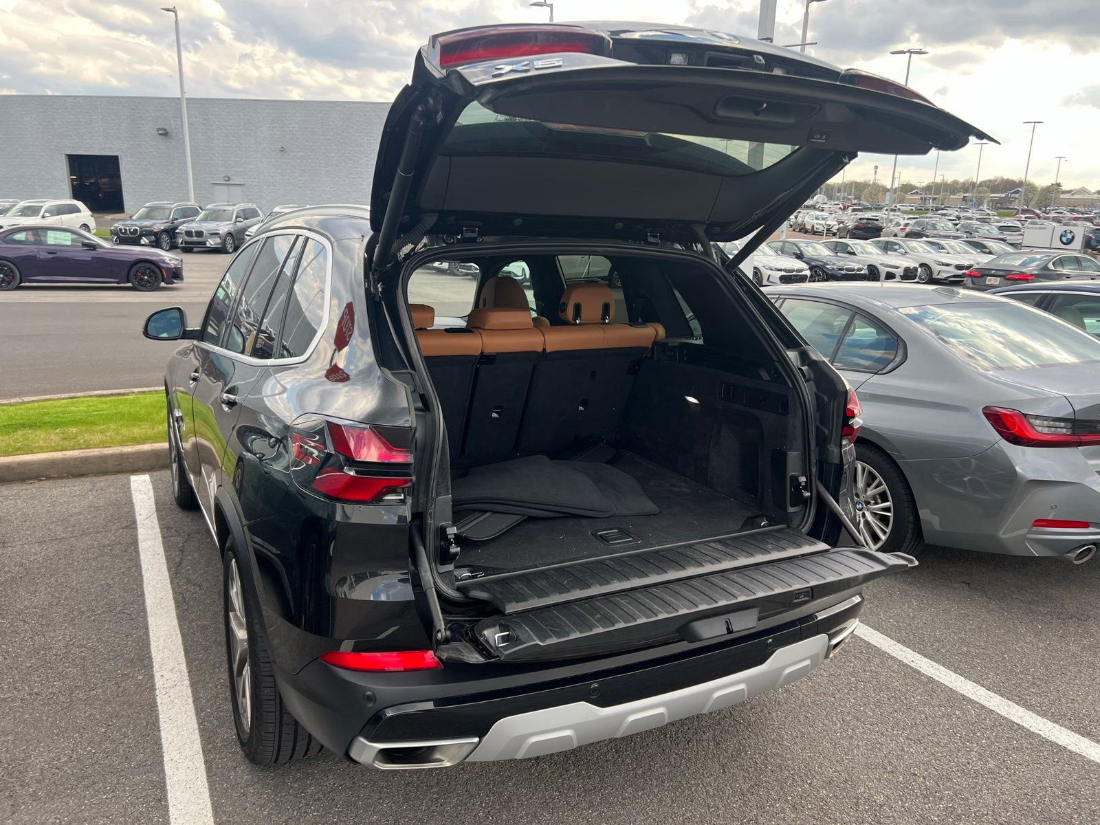 Certified 2024 BMW X5 xDrive40i w/ Premium Package AWD/4WD image 14