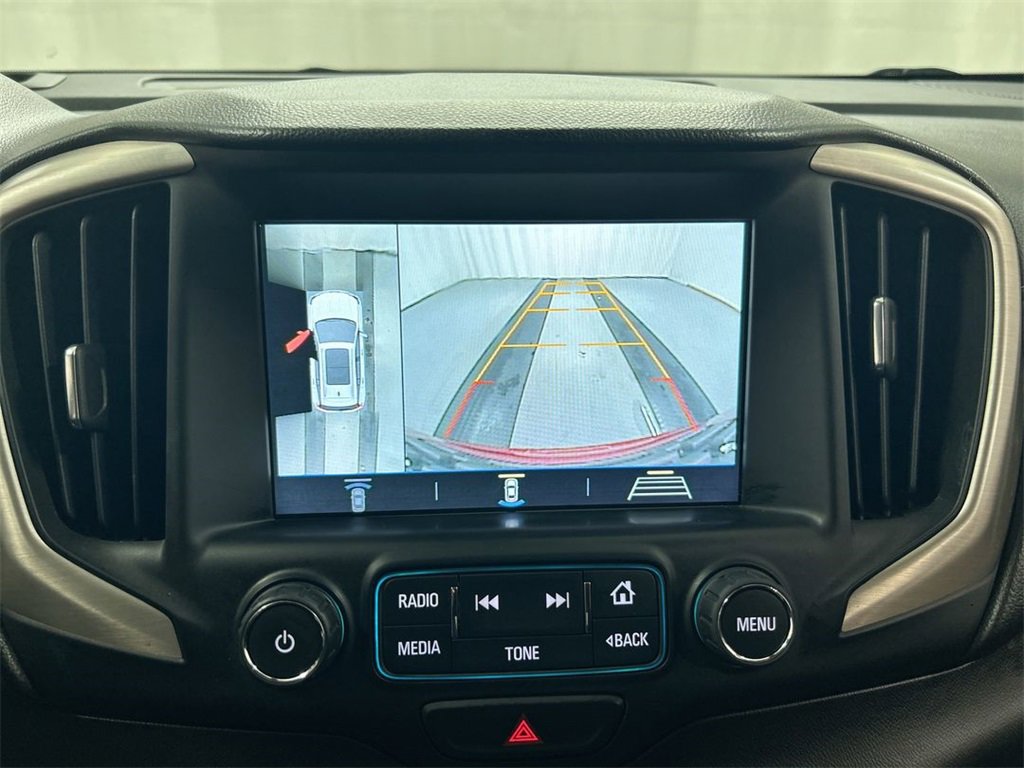 Used 2018 GMC Terrain Denali w/ Advanced Safety Package image 15