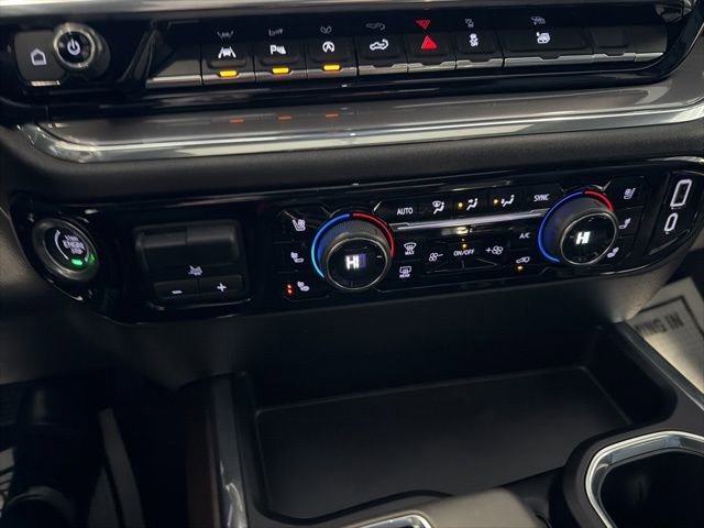 Used 2023 Chevrolet Silverado 1500 High Country w/ High Country Premium Package image 50