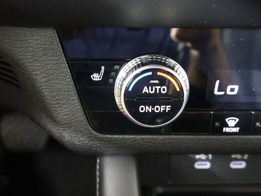 New 2026 Mitsubishi Outlander SE FWD image 50