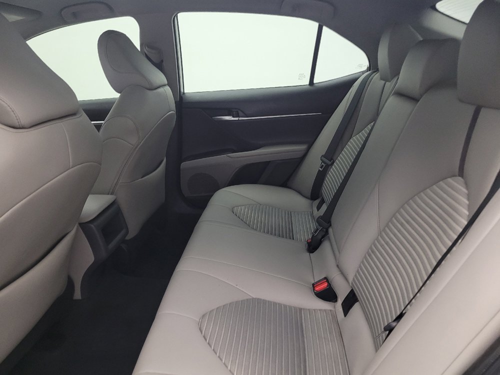 Used 2023 Toyota Camry SE w/ Convenience Package FWD image 18