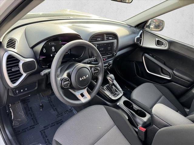 Used 2024 Kia Soul LX w/ Option Group 015 image 11