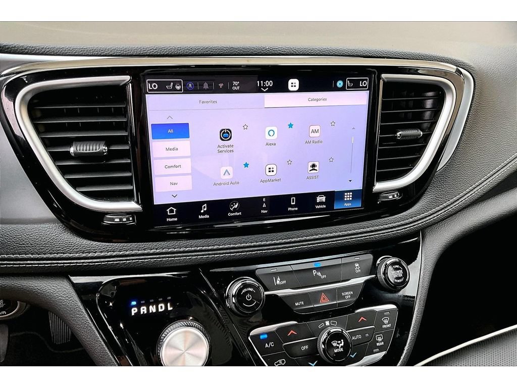 Used 2026 Chrysler Pacifica Premium FWD image 31