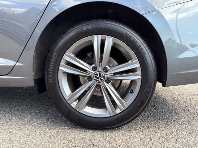 Used 2024 Volkswagen Jetta SE FWD image 15