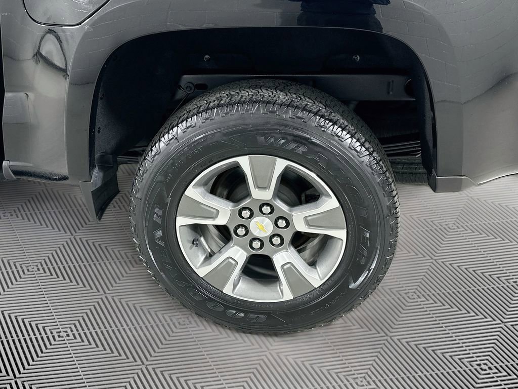 Used 2018 Chevrolet Colorado Z71 AWD/4WD image 26