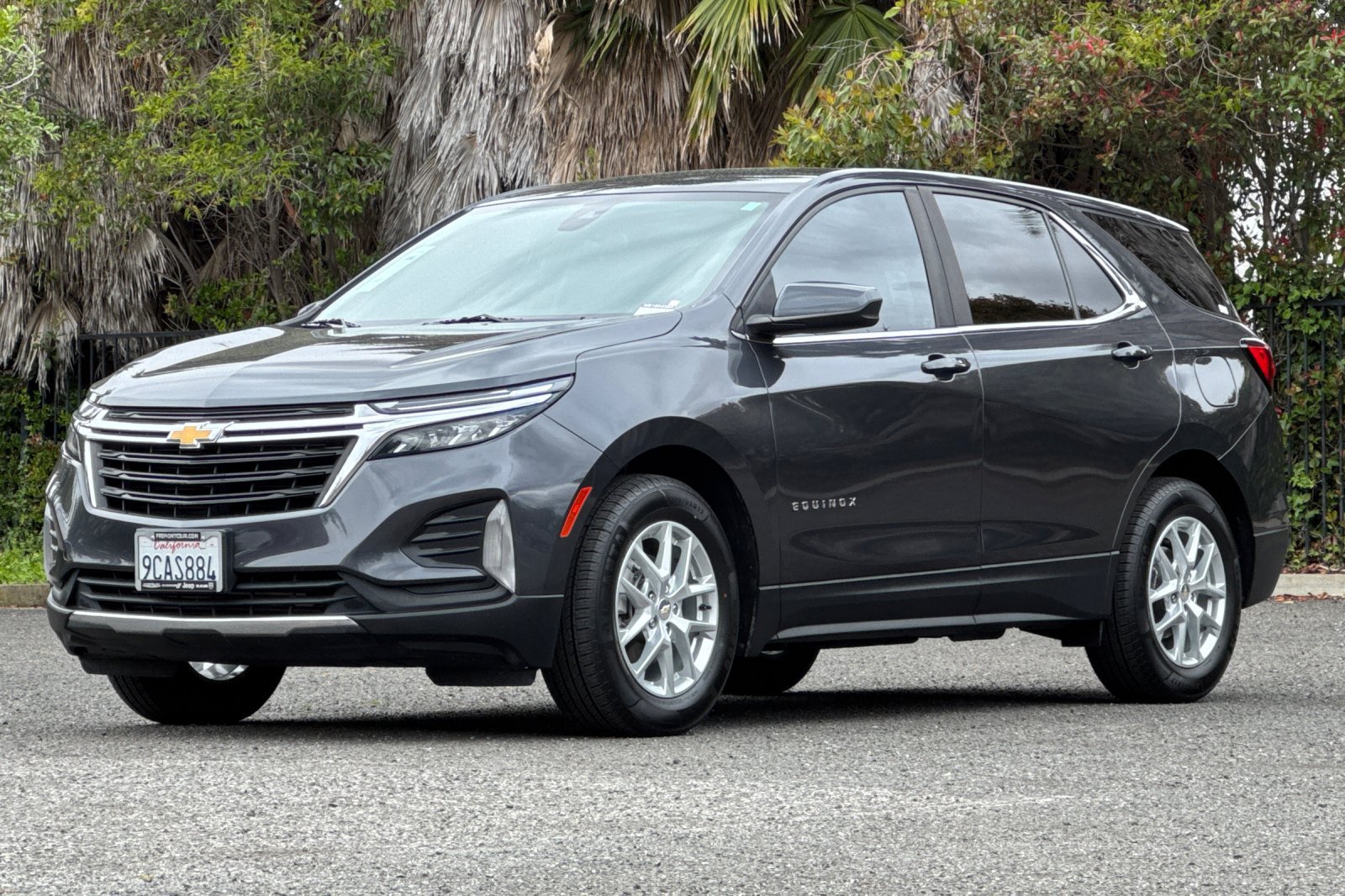 Used 2022 Chevrolet Equinox LT w/ LPO, Floor Liner Package FWD image 7