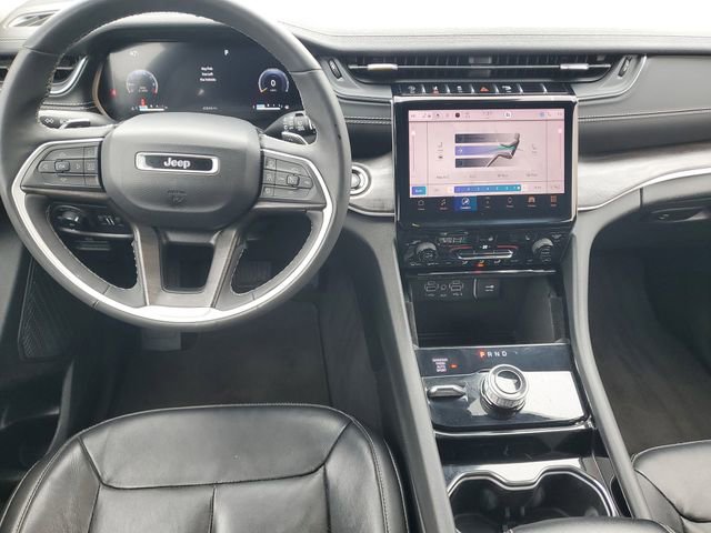 Used 2023 Jeep Grand Cherokee Limited w/ Trailer Tow Prep Group (B) image 12