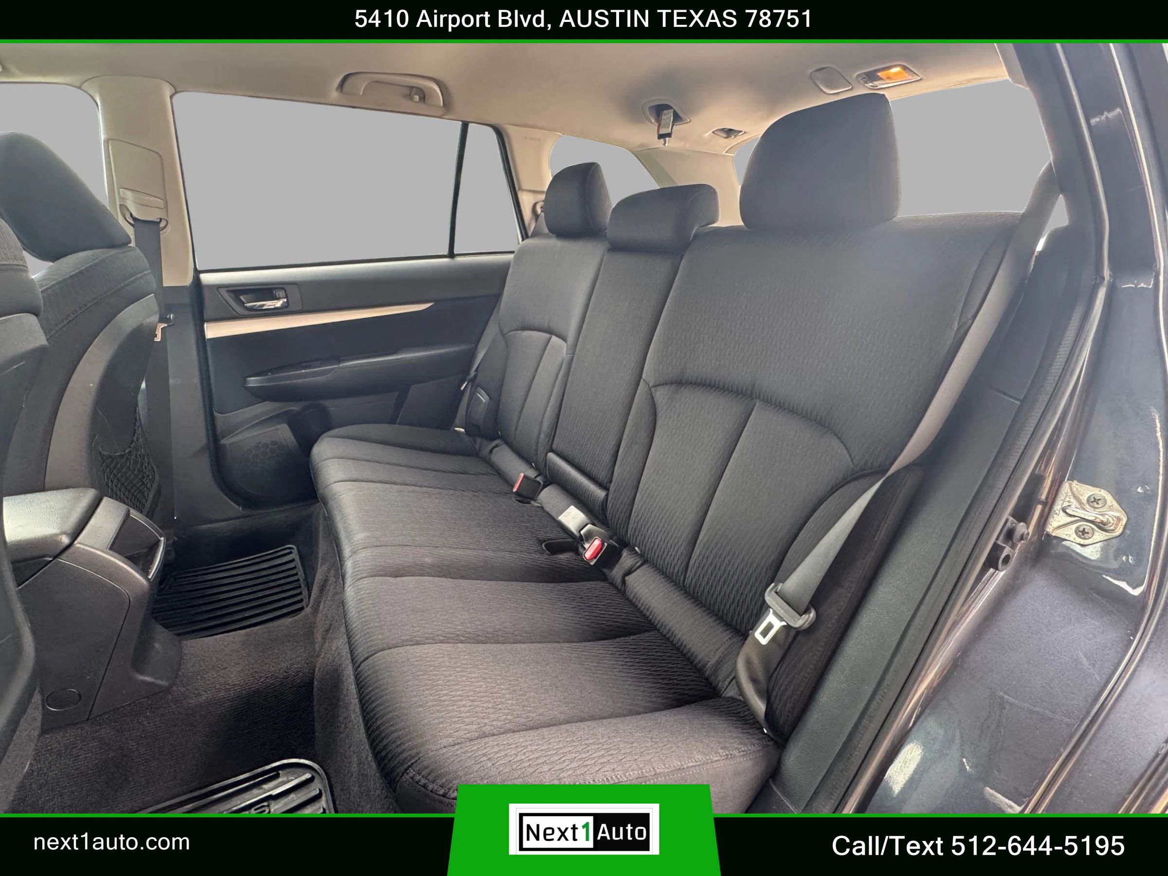 Used 2010 Subaru Outback 2.5i Premium AWD/4WD image 30