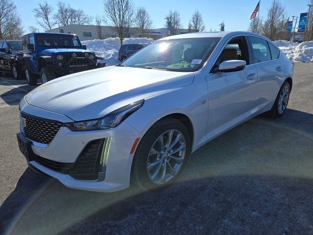 Used 2024 Cadillac CT5 Premium Luxury image 3