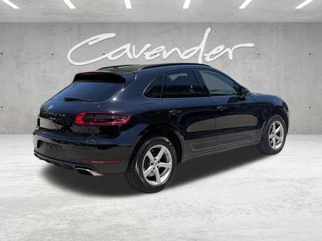 Used 2018 Porsche Macan AWD/4WD image 6