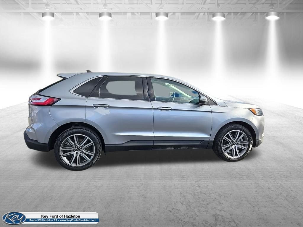 Certified 2023 Ford Edge Titanium w/ Class II Trailer Tow Package AWD/4WD image 17