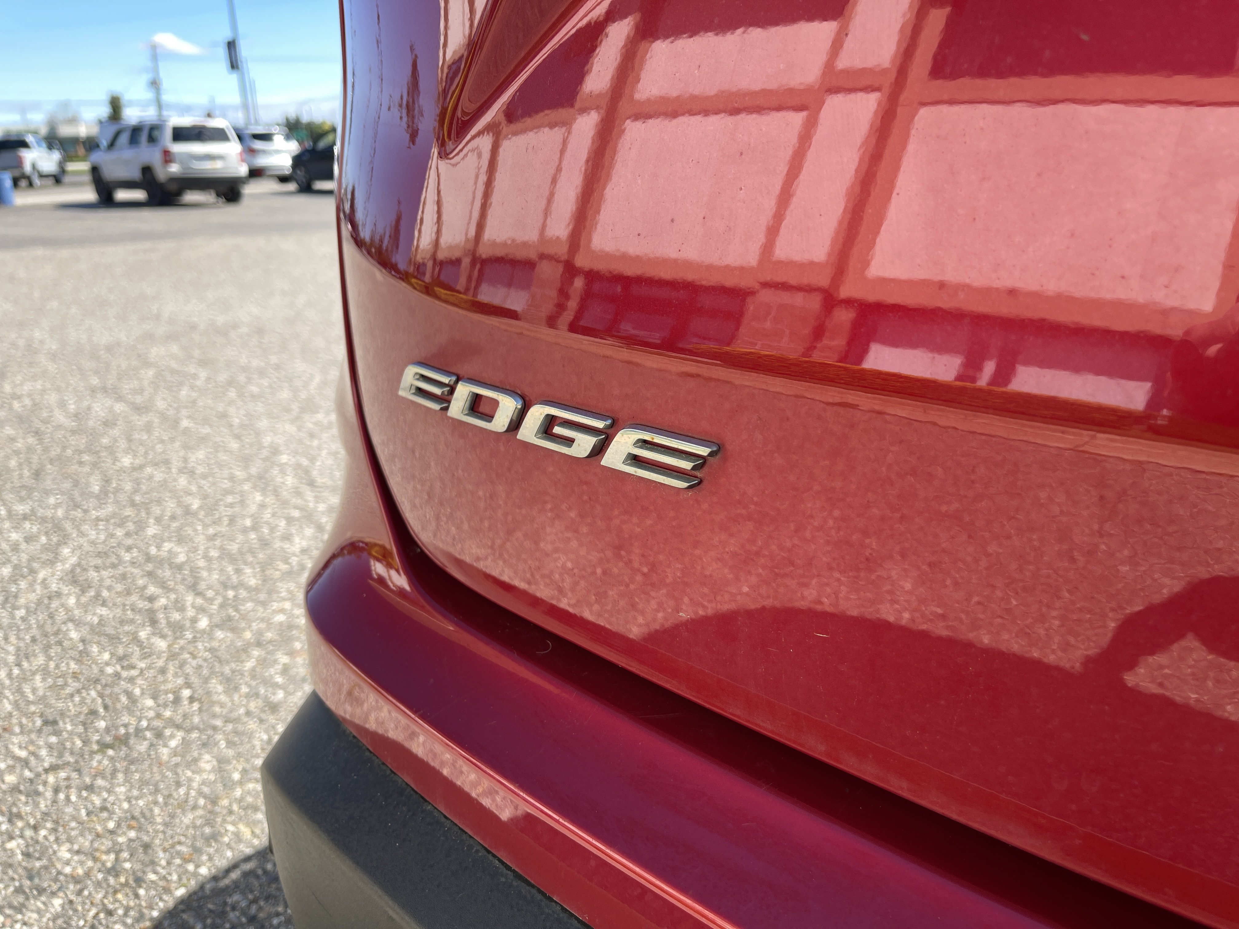 Used 2020 Ford Edge SEL w/ Convenience Package AWD/4WD image 25