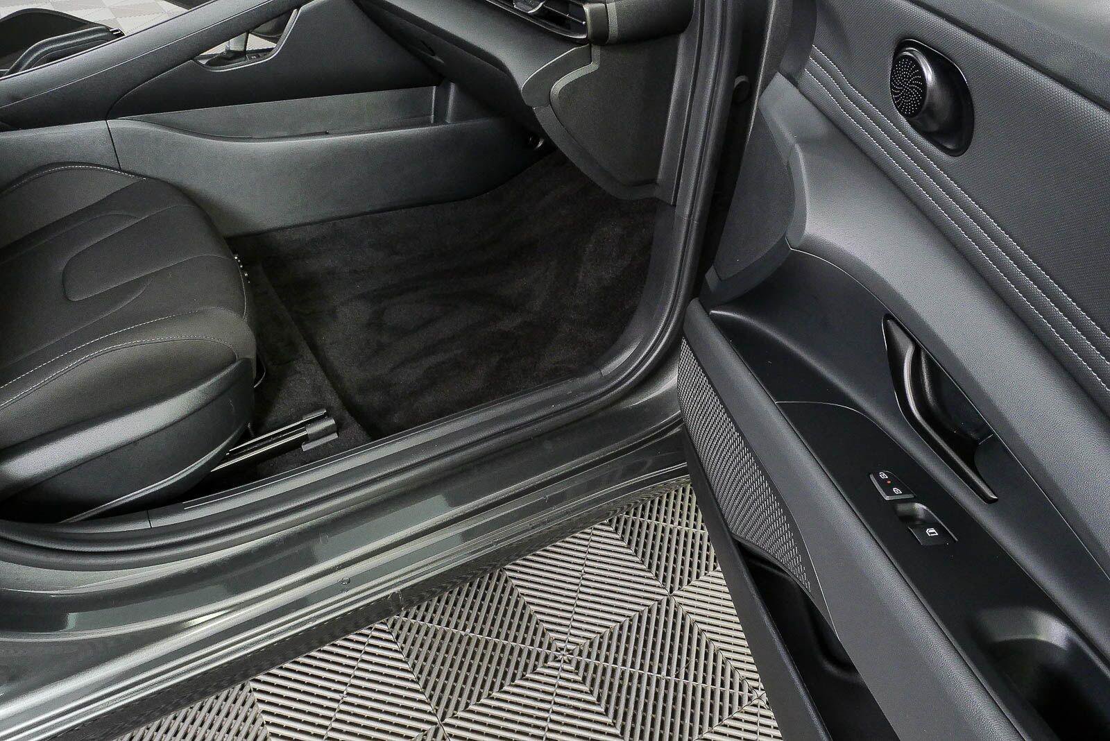 Certified 2025 Hyundai Elantra Sport FWD image 22
