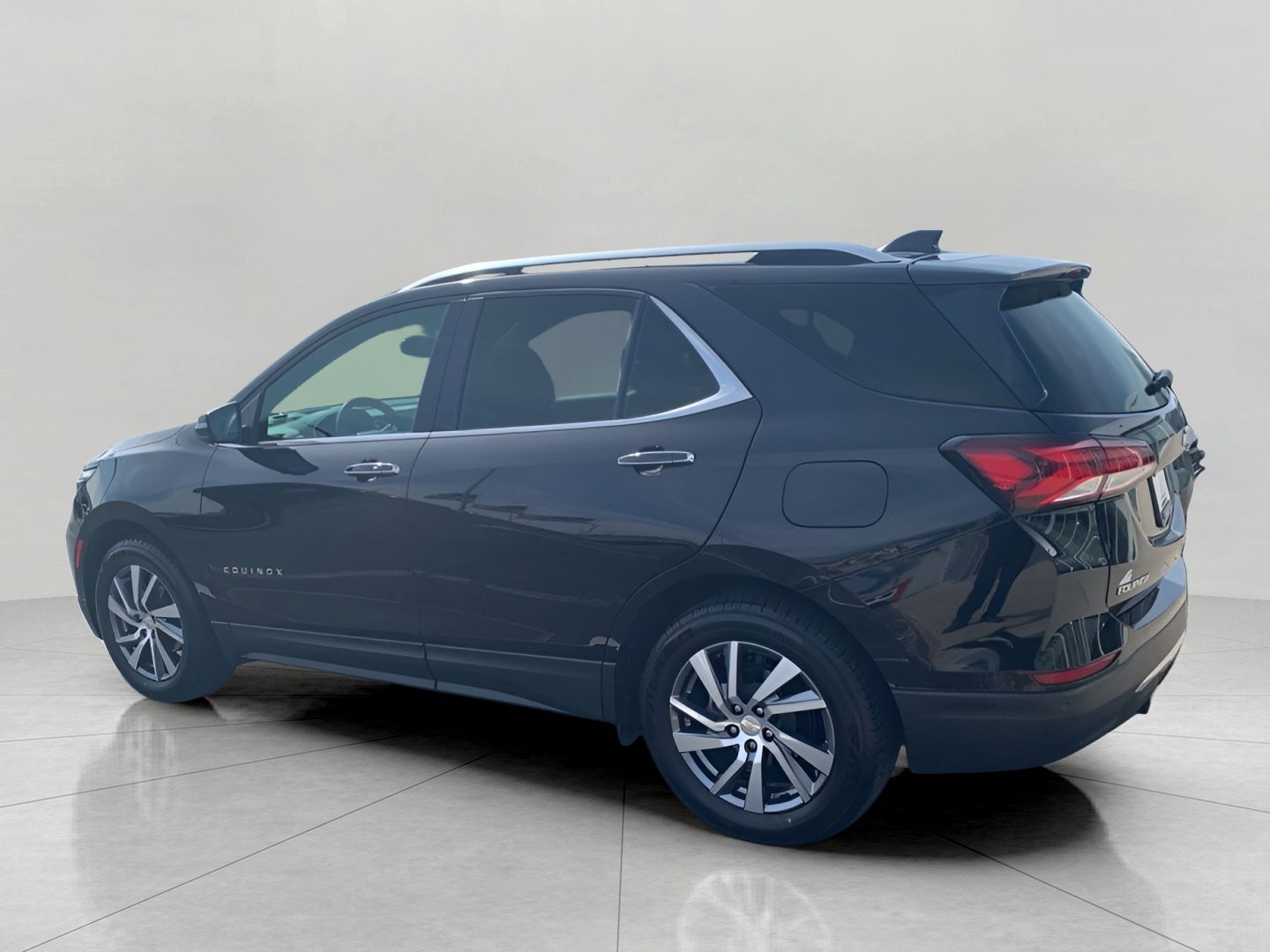 Certified 2022 Chevrolet Equinox Premier AWD/4WD image 6