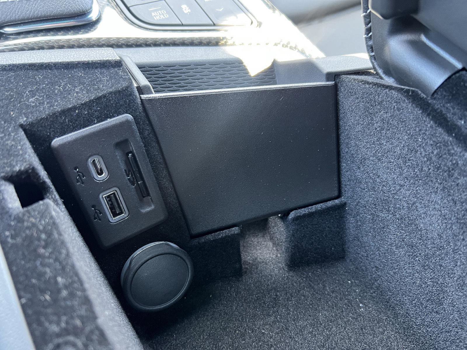 Used 2023 Cadillac CT4 V Blackwing w/ Driver Assist Package image 31