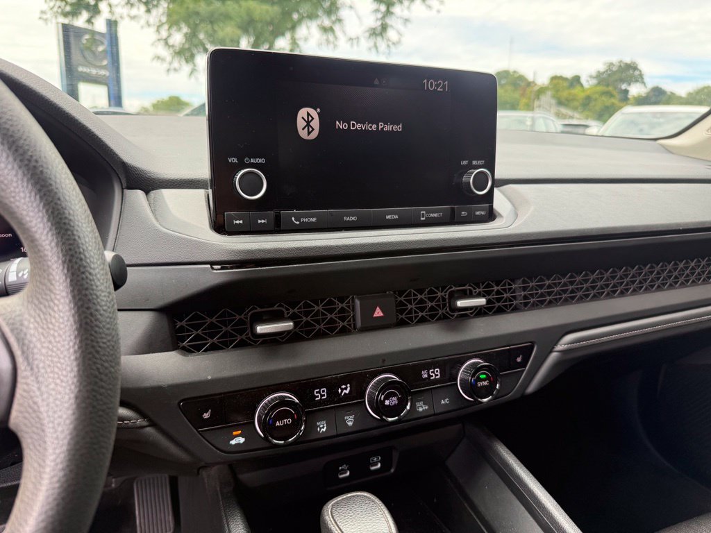 Used 2023 Honda Accord EX image 15