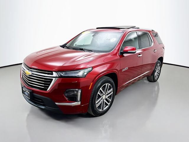 Used 2023 Chevrolet Traverse High Country w/ LPO, Floor Liner Package AWD/4WD image 4