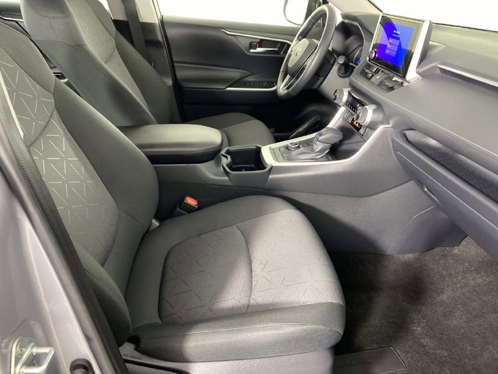 Used 2023 Toyota RAV4 XLE w/ Convenience Package AWD/4WD image 13