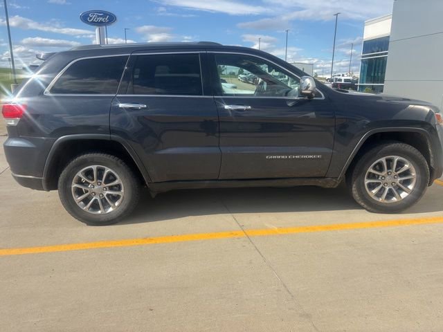 Used 2014 Jeep Grand Cherokee Limited AWD/4WD image 3