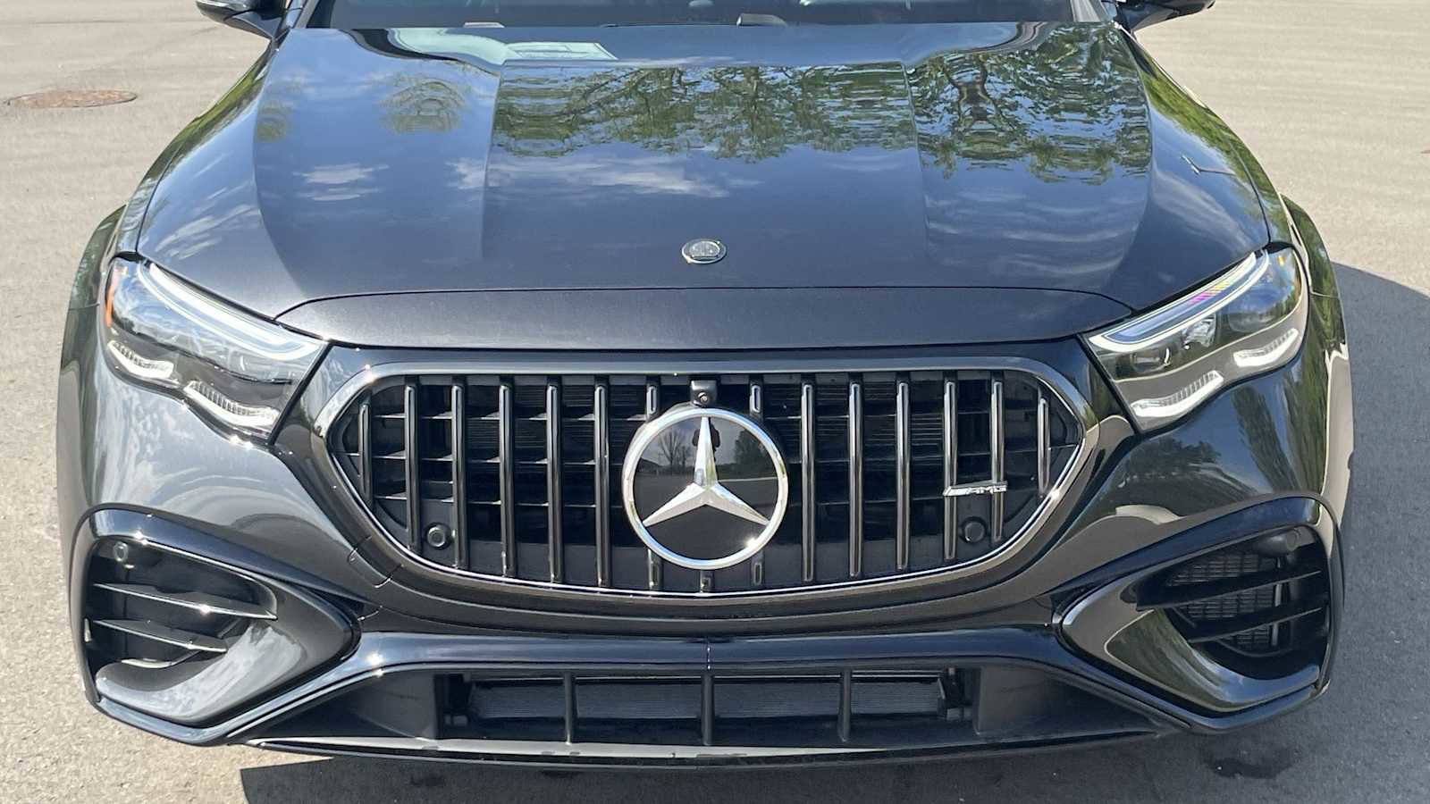 New 2026 Mercedes-Benz E 53 AMG e 4MATIC Sedan image 21